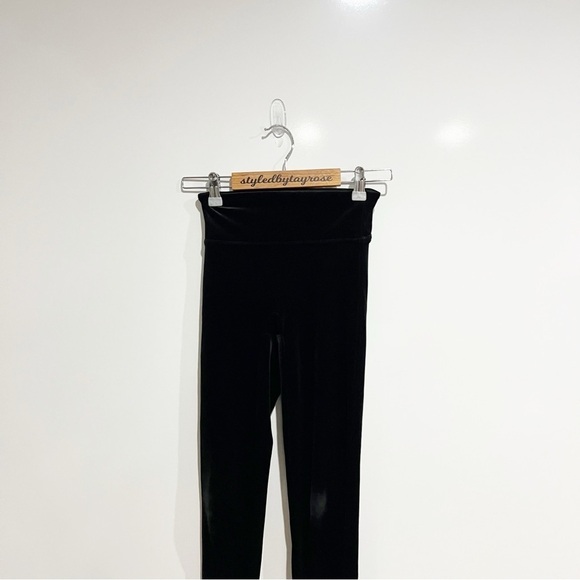 Spanx Velvet Legging - Picture 6 of 10